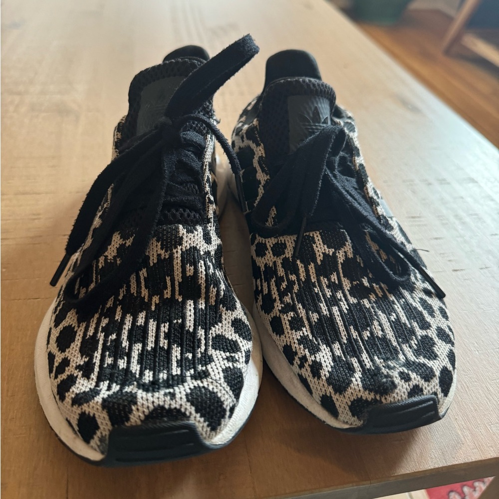 Adidas women’s sneakers